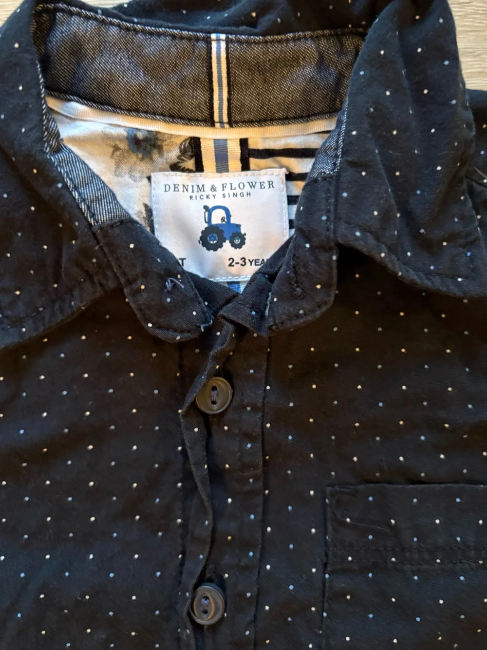 Denim & Flower Navy Short-Sleeve Button-Up Shirt with Micro Dot Print